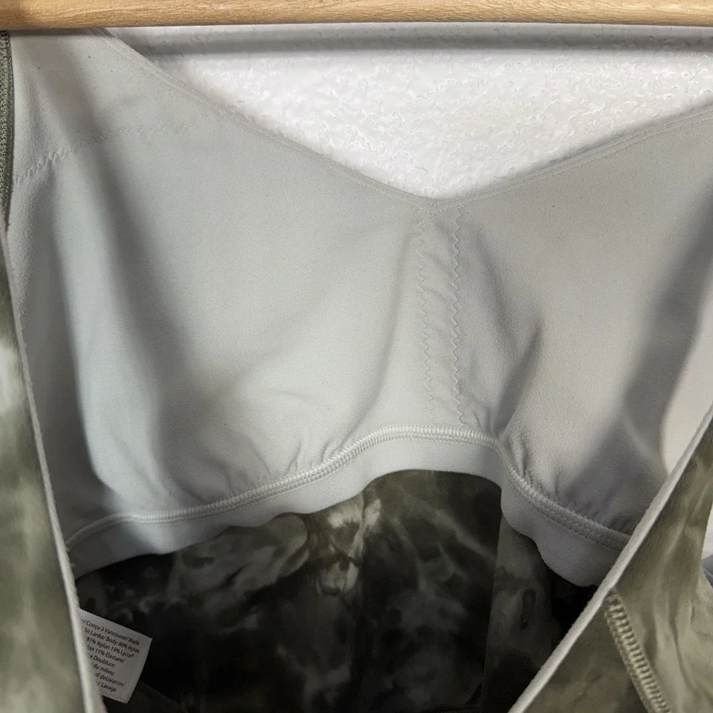 Lululemon Align Tank Top Women's Size 10 V Neck Built In Bra Olive Dye Active